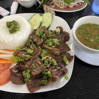 Cơm Thịt Heo Nướng