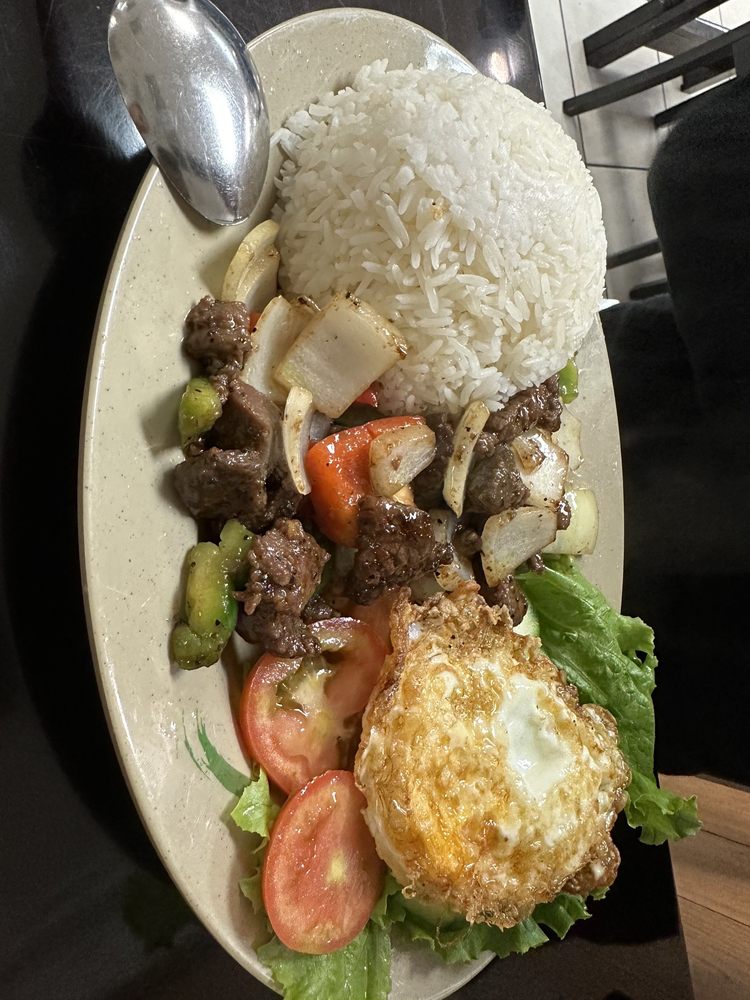 Cơm Bò Xào Lúc Lắc