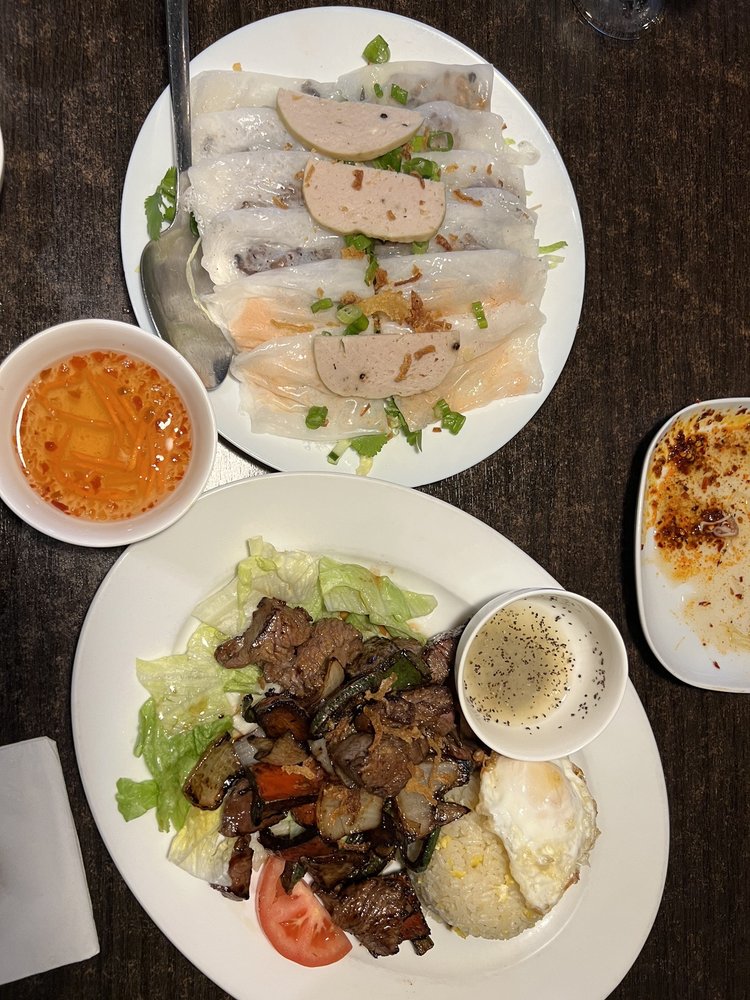 Bánh Cuốn Tôm  Thịt