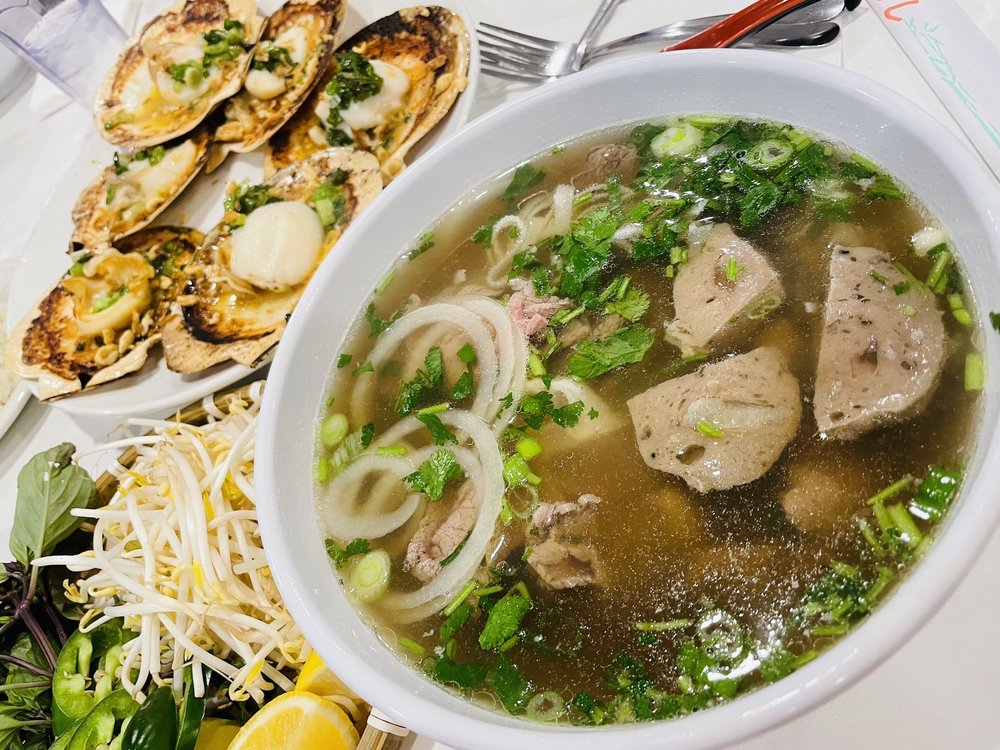 Phở Tái Bò Viên