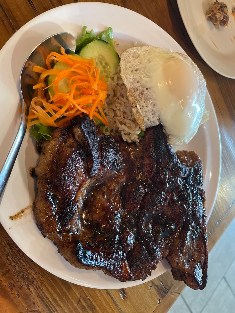 Cơm Sườn Nướng