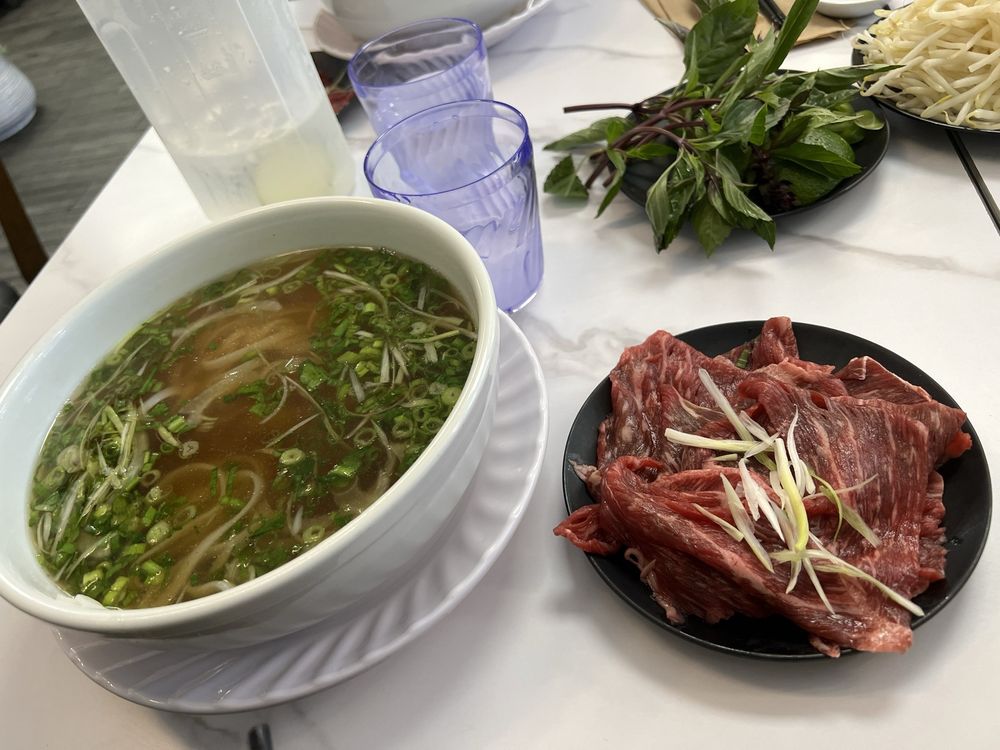 Phở Tái Kobe