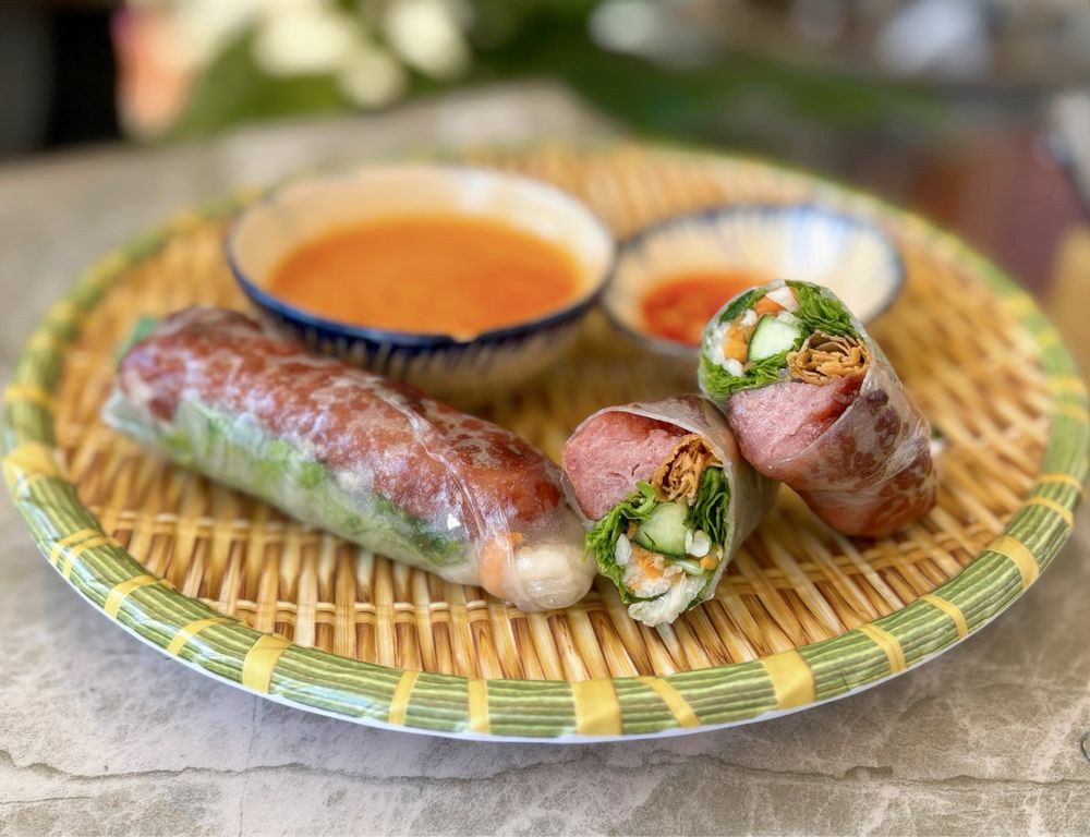 Nem Nướng Cuốn