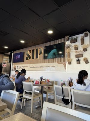 Sip Restaurant & Coffee