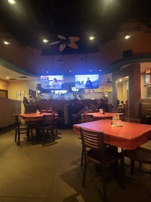 Tang's Pacific Bistro