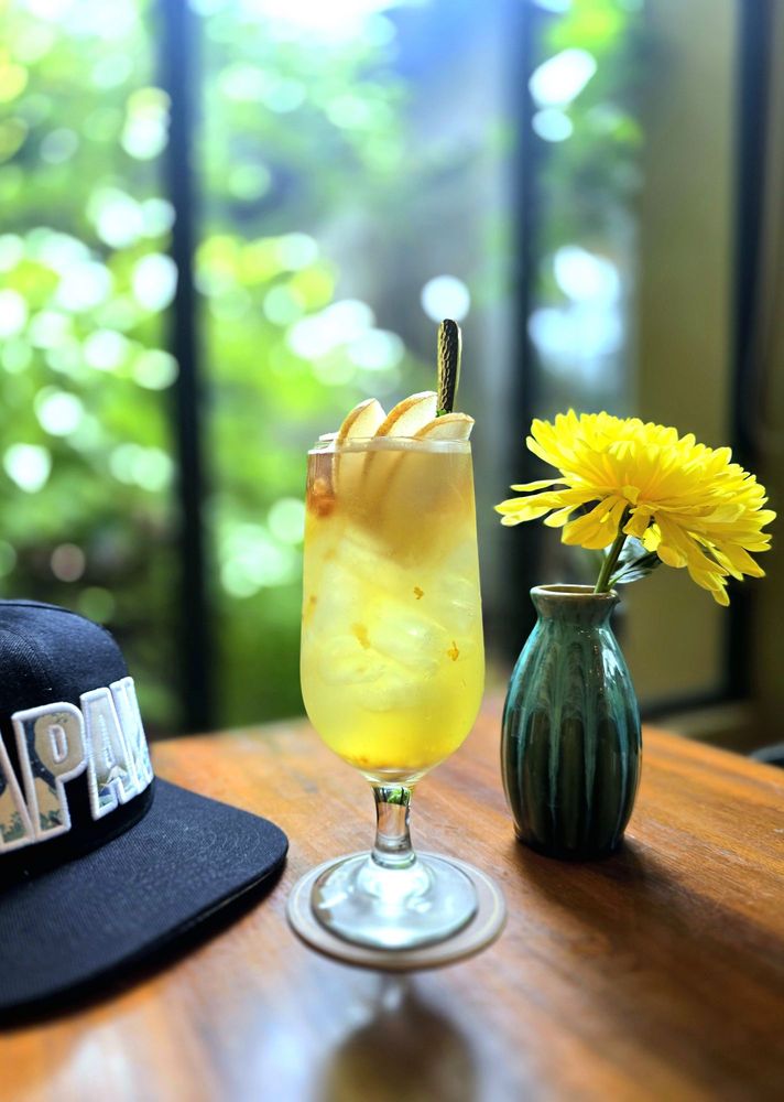 Qua Chin Coffee & Tea