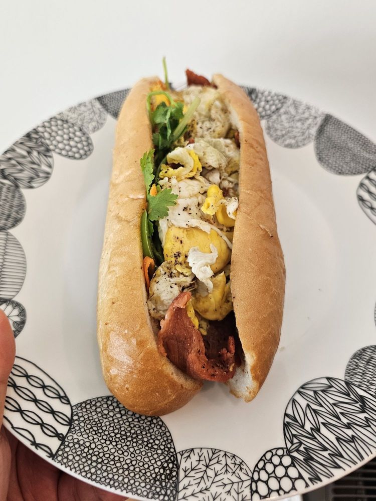 Quoc Huong Banh Mi Fast Food