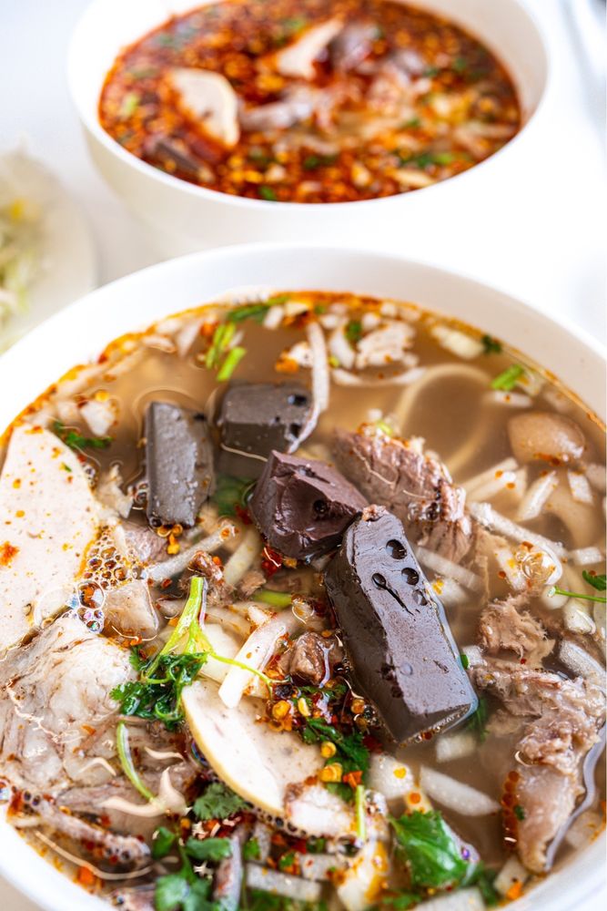 Bun Bo Hue Restaurant