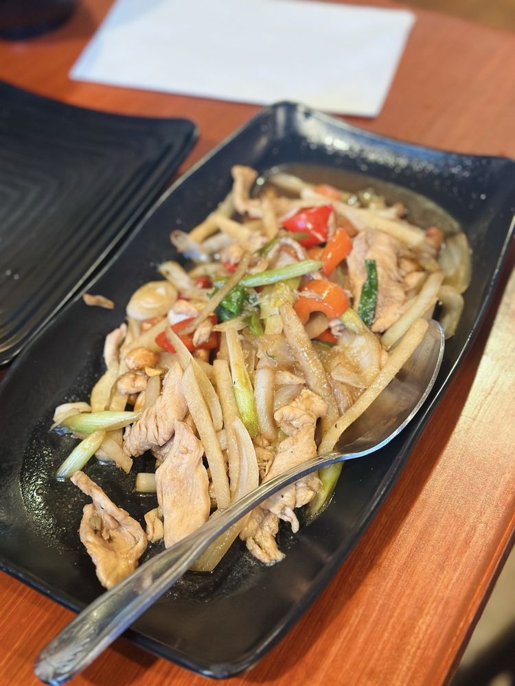 Jade Bistro Teahouse & Patisserie