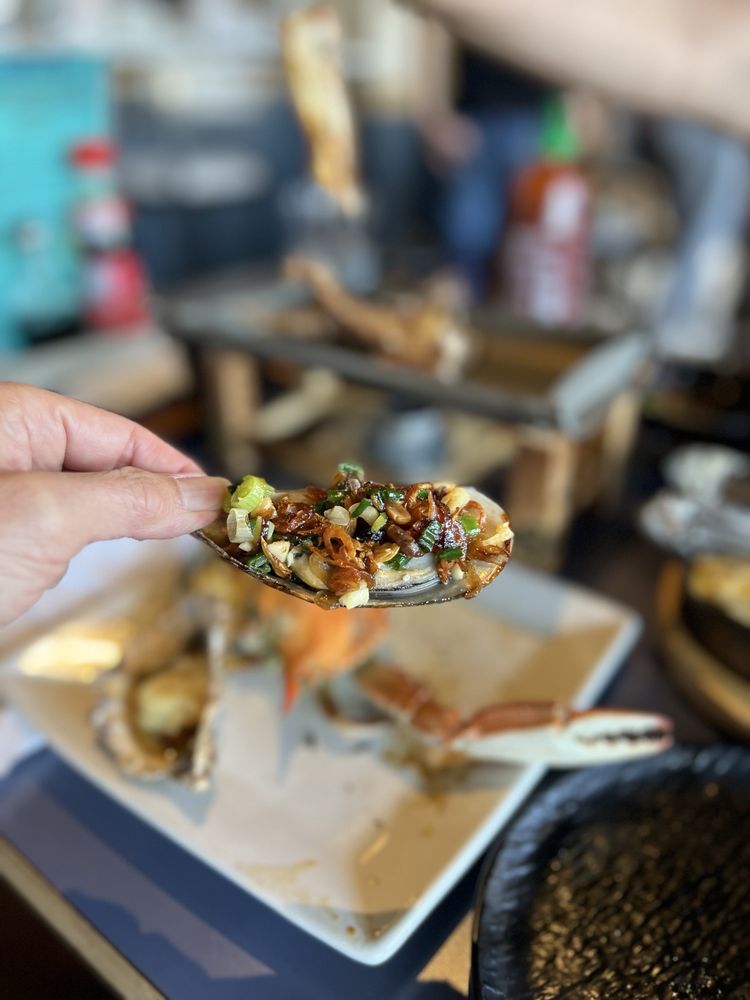 Com Nha Kitchen & Bar