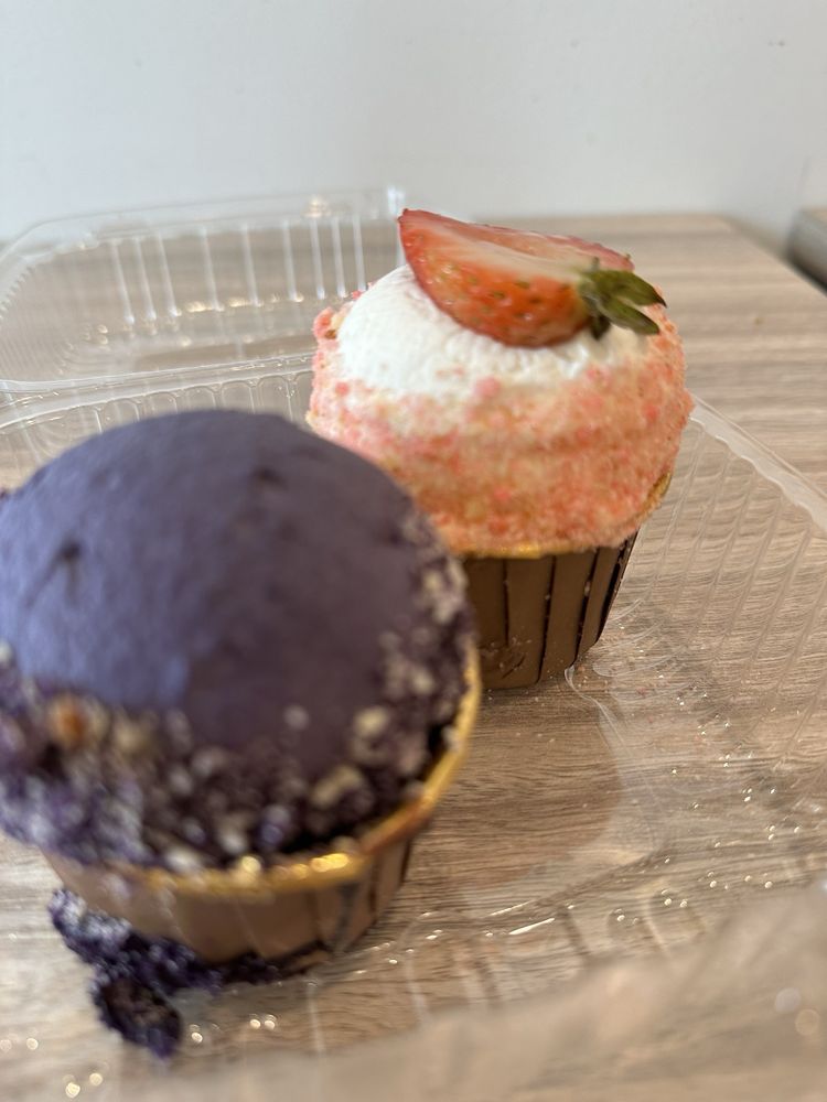 Banh & Butter Bakery Cafe