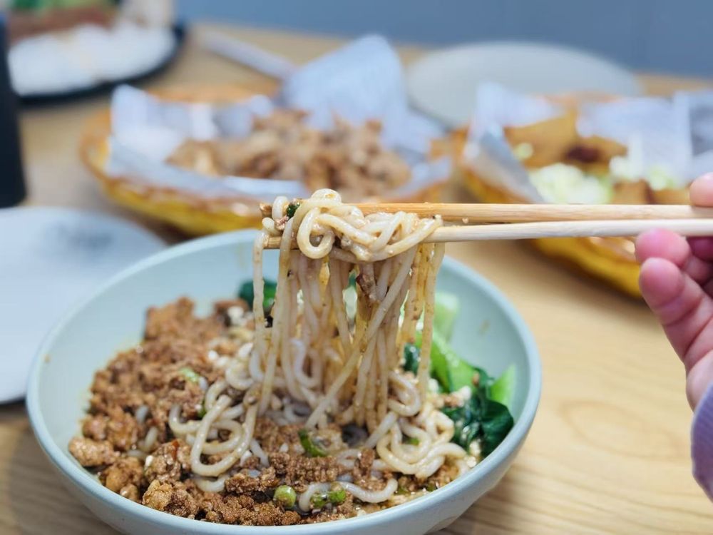 One Noodles And More