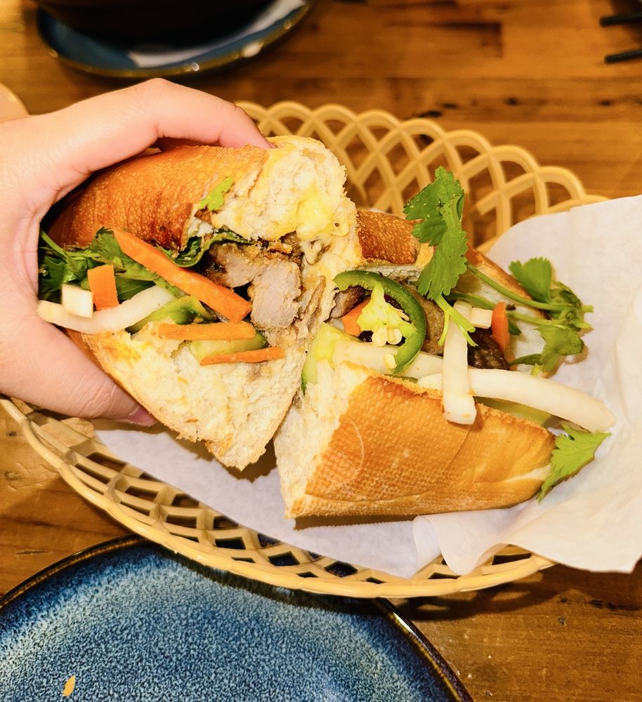 Moi Vietnamese Deli & Homestyle Cooking