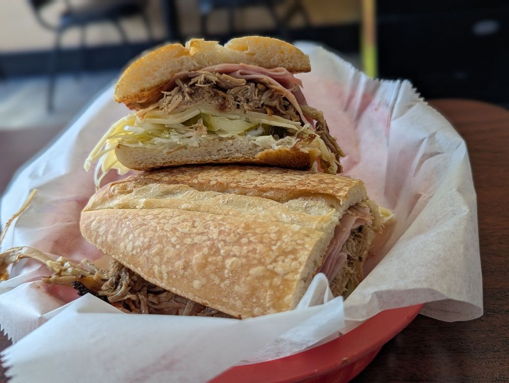 Georgie's Bakery and Cafe