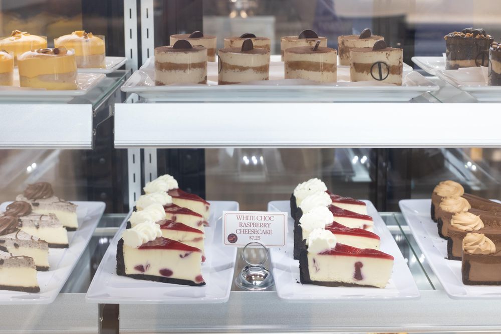 Paris Banh Mi Cafe & Bakery