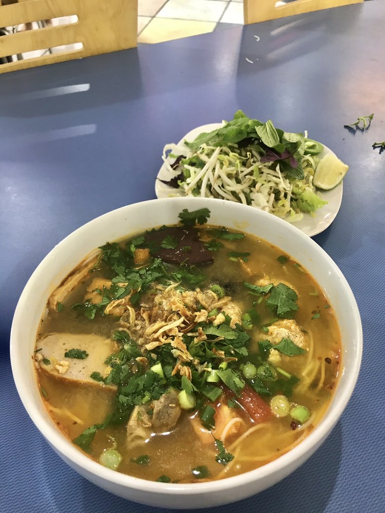 Bun Rieu