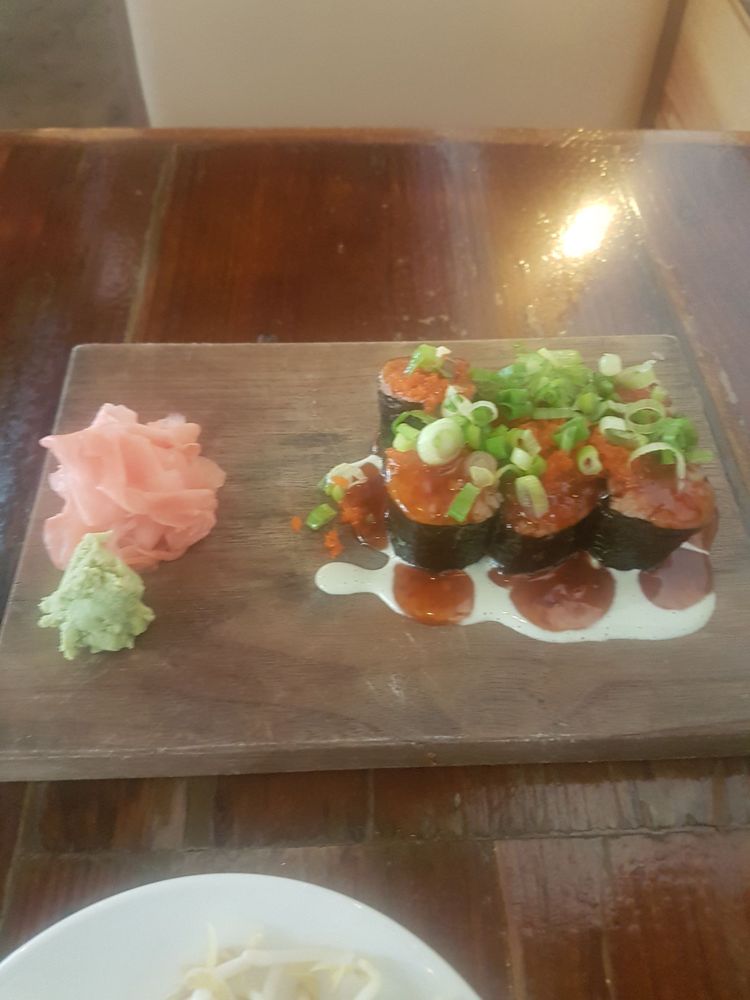 Spicy Tuna Roll