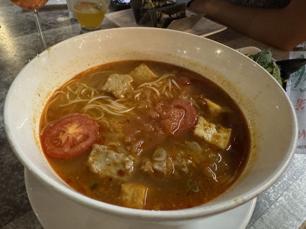 Bun Rieu