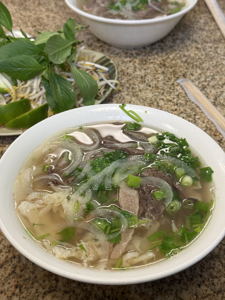 Round Steak Spicy Rice Noodle