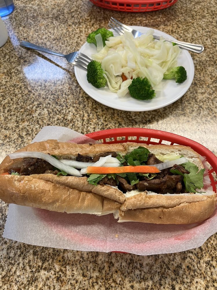 Grilled Beef Sandwich