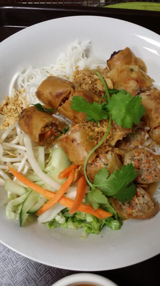 Grilled Shrimp Vermicelli Salad Bowl