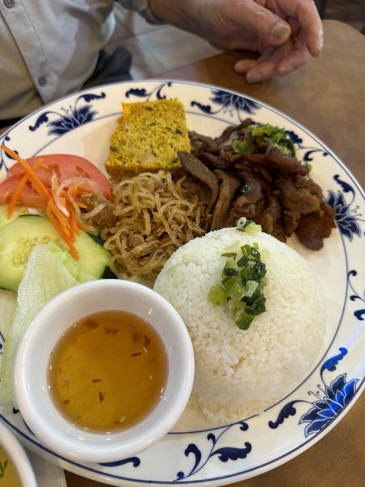 Goi Cuon - Bi - Thit Nuong Cuon