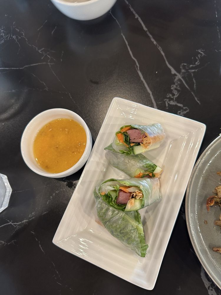 2 Piece Goi Cuon Tom Thit/spring Roll