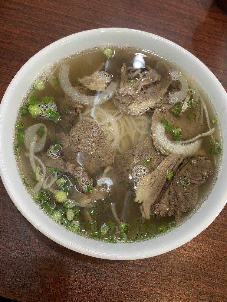 P3. Filet Mignon and Beef Fatty Flank Pho