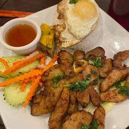 Grilled Lemongrass Pork Chops