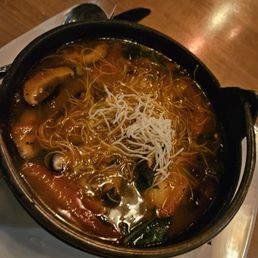 Jungle Curry Hot Pot with Shrimp