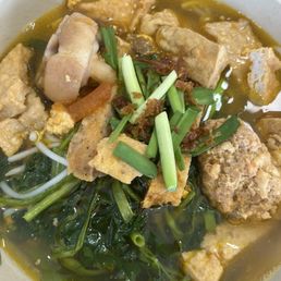 Canh Bun