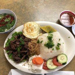 Com Thit Nuong Dac Biet