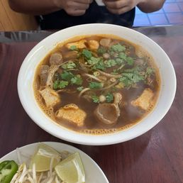 Bun Bo Hue