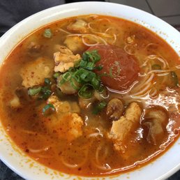 Bun Rieu