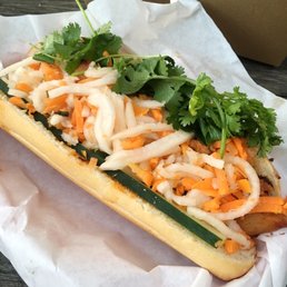 Spicy Chicken Banh Mi