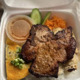 Crispy Fried Egg Rolls