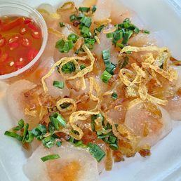 Banh Bot Loc