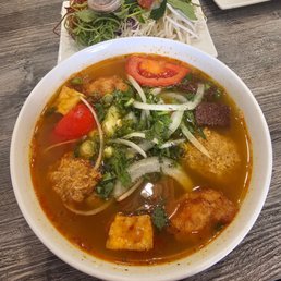 Bun Rieu
