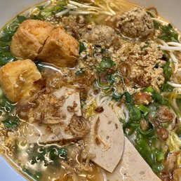 Bun Rieu