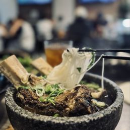 Rib Bones Pho / Phở Sườn Bò