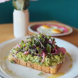Avo Toast