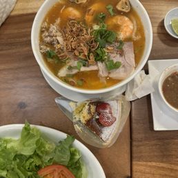 Banh Canh Cua