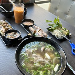 Pho Tai