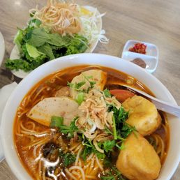 Bun Rieu