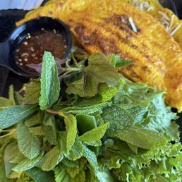 Vietnamese Crepes