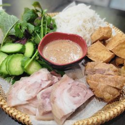 Bún Đậu Mắm Tôm