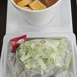 Crab, Pork, & Tomato Noodle Soup / Bún Riêu