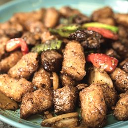 Filet Mignon Crispy Rice Paper Rolls