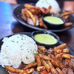 Filet Mignon Lomo Saltado