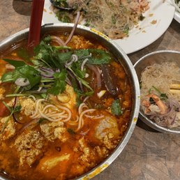 Bun Rieu